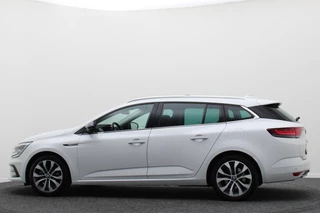 Renault Megane E-Tech – thumbnail 4