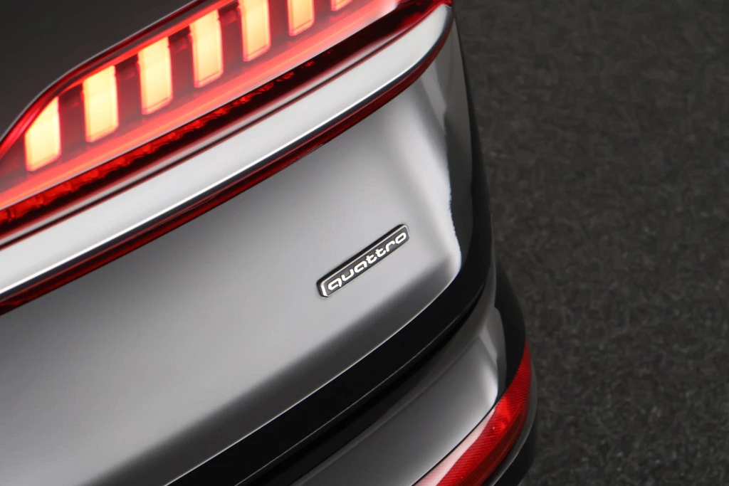 Audi Q7 – foto 54