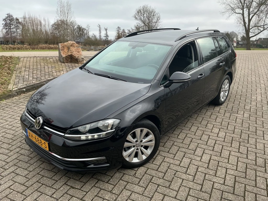 Volkswagen Golf – foto 1