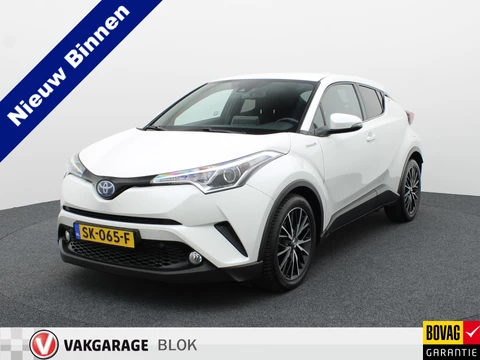 Toyota C-HR 1.8 Hybrid Dynamic | Trekhaak | Keyless | Allseason banden | Prijs Rijklaar!!