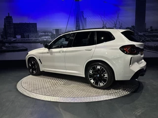 BMW iX3 – thumbnail 5