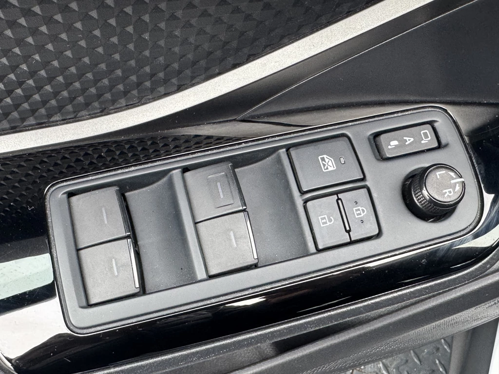 Toyota C-HR – foto 32