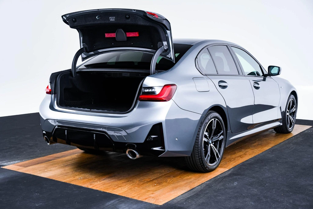 BMW 3 Serie – foto 11