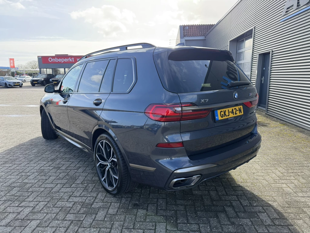 BMW X7 – foto 4