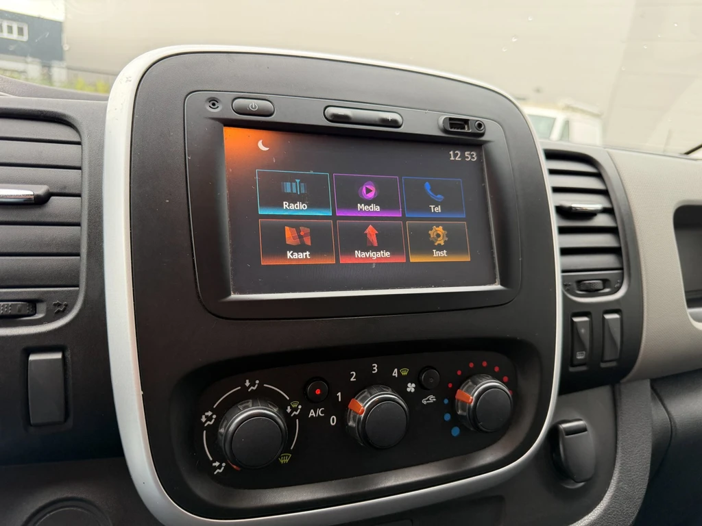 Renault Trafic – foto 17