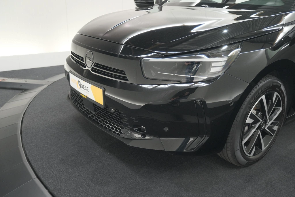 Opel Corsa – foto 1