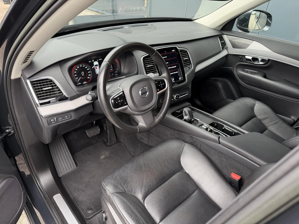 Volvo XC90 – foto 28