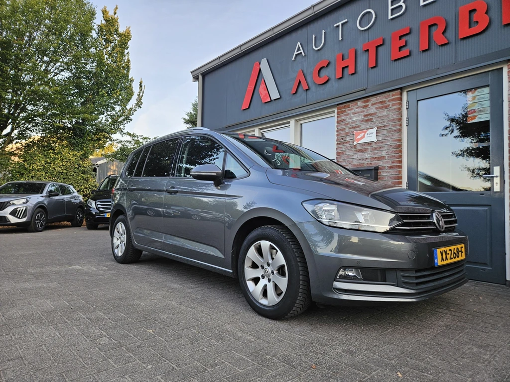 Volkswagen Touran – foto 8