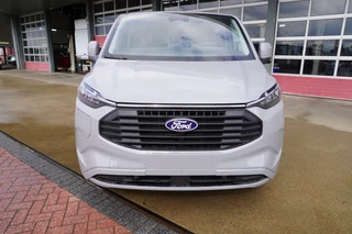 Ford Transit Custom – thumbnail 11