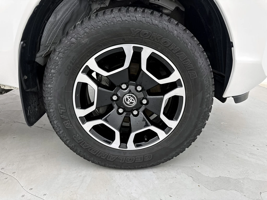 Toyota Hilux – foto 31