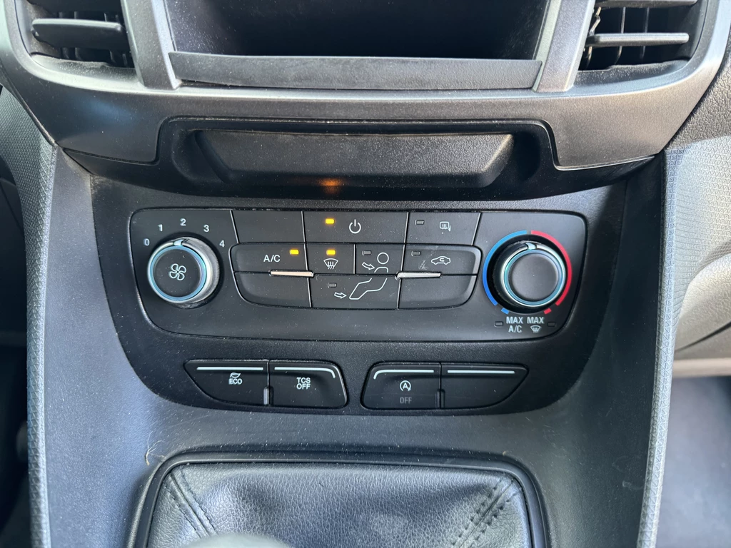 Ford Transit Connect – foto 18
