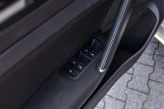 Volkswagen Golf – thumbnail 21