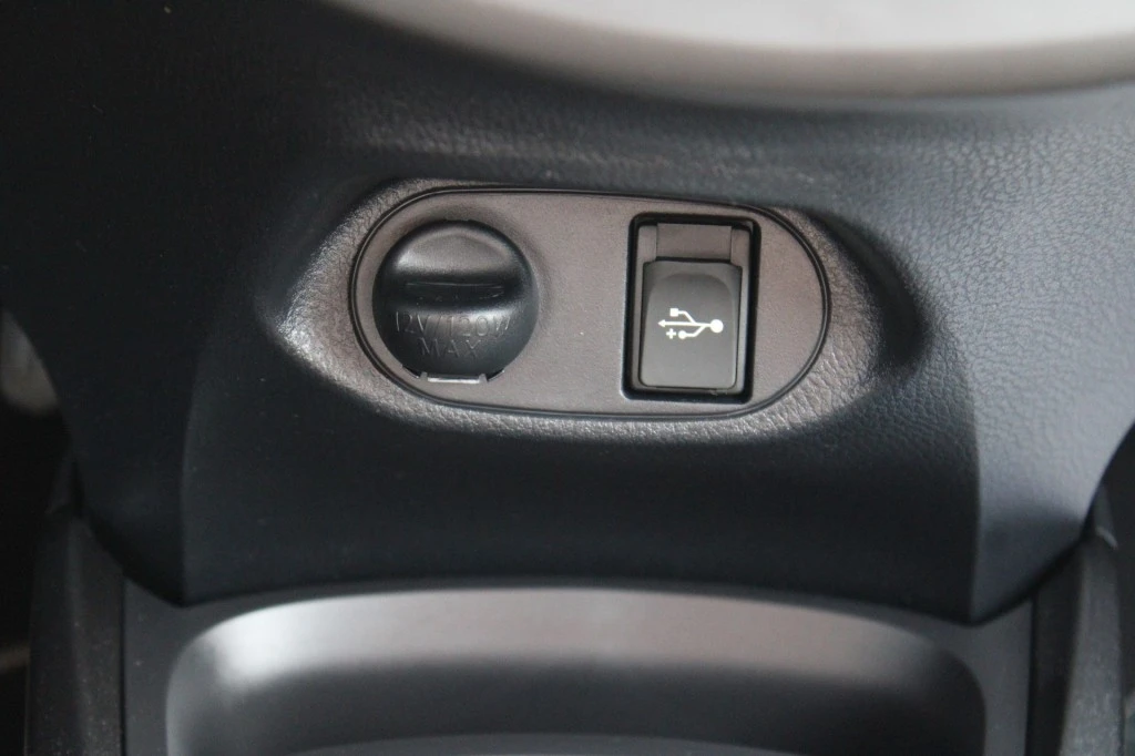 Toyota Yaris – foto 22