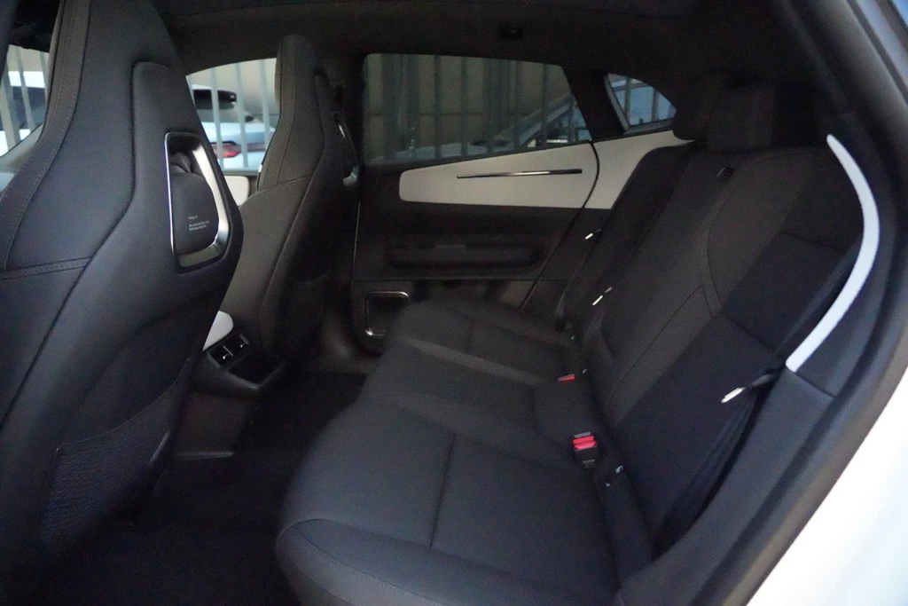 Polestar 4 – foto 28