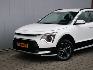 Kia Niro – thumbnail 1