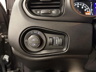 Jeep Renegade – thumbnail 25
