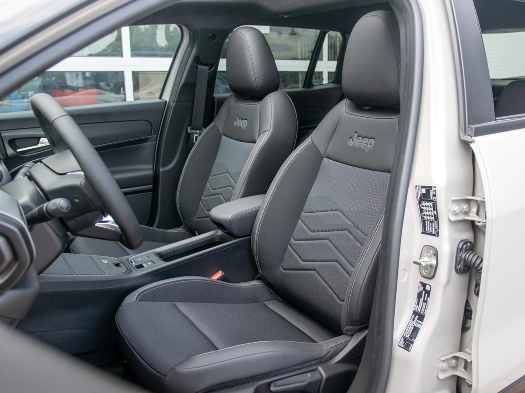 Jeep Avenger – foto 12