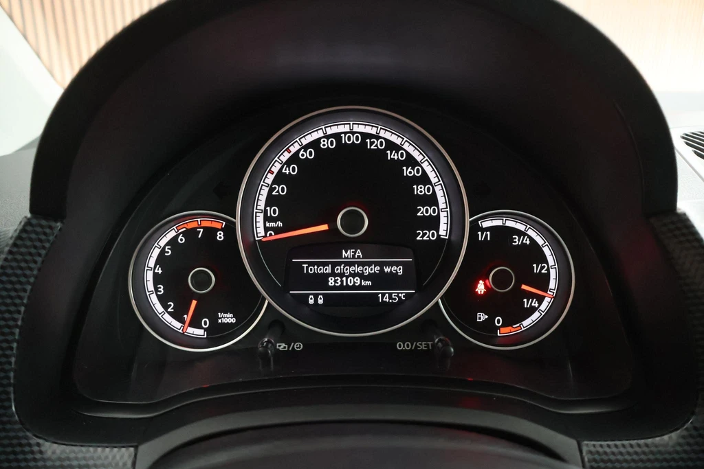 Volkswagen up! – foto 22