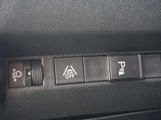 Peugeot 2008 – thumbnail 9