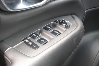 Volvo XC90 – thumbnail 33