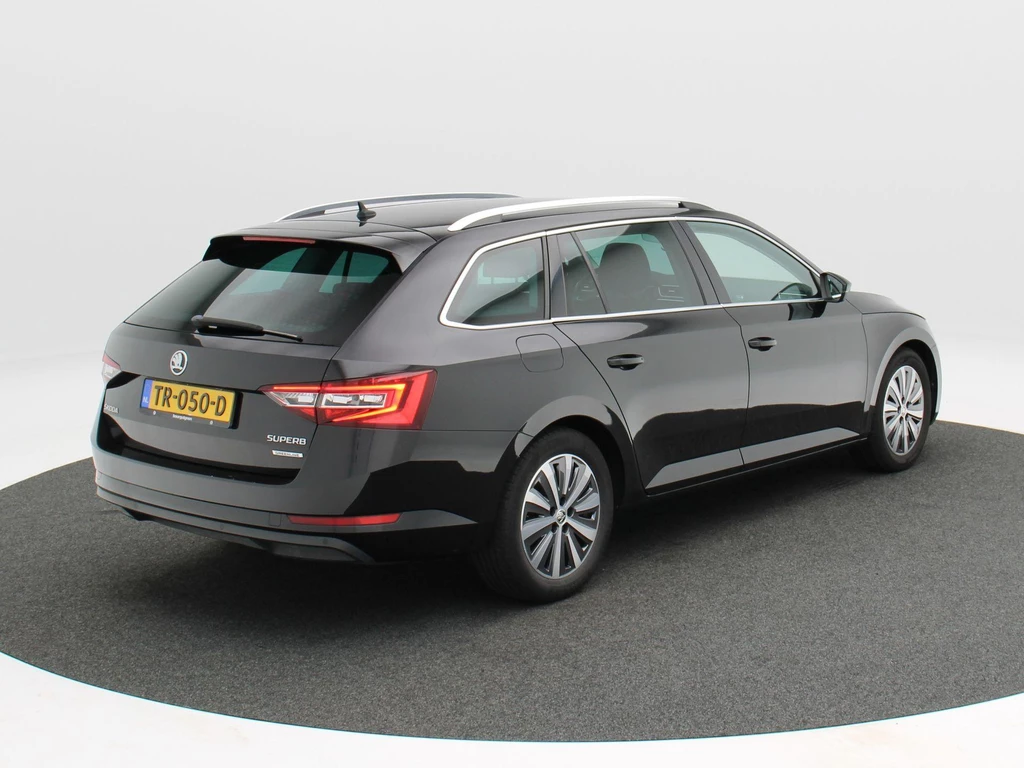 Škoda Superb – foto 4