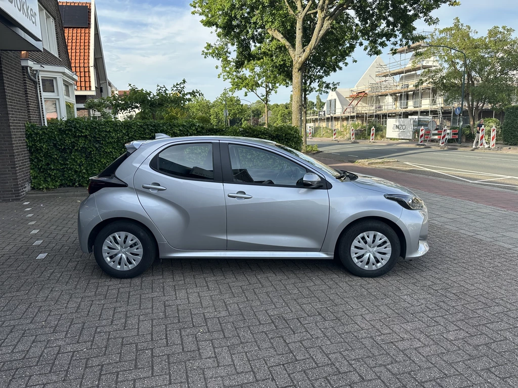 Toyota Yaris – foto 8