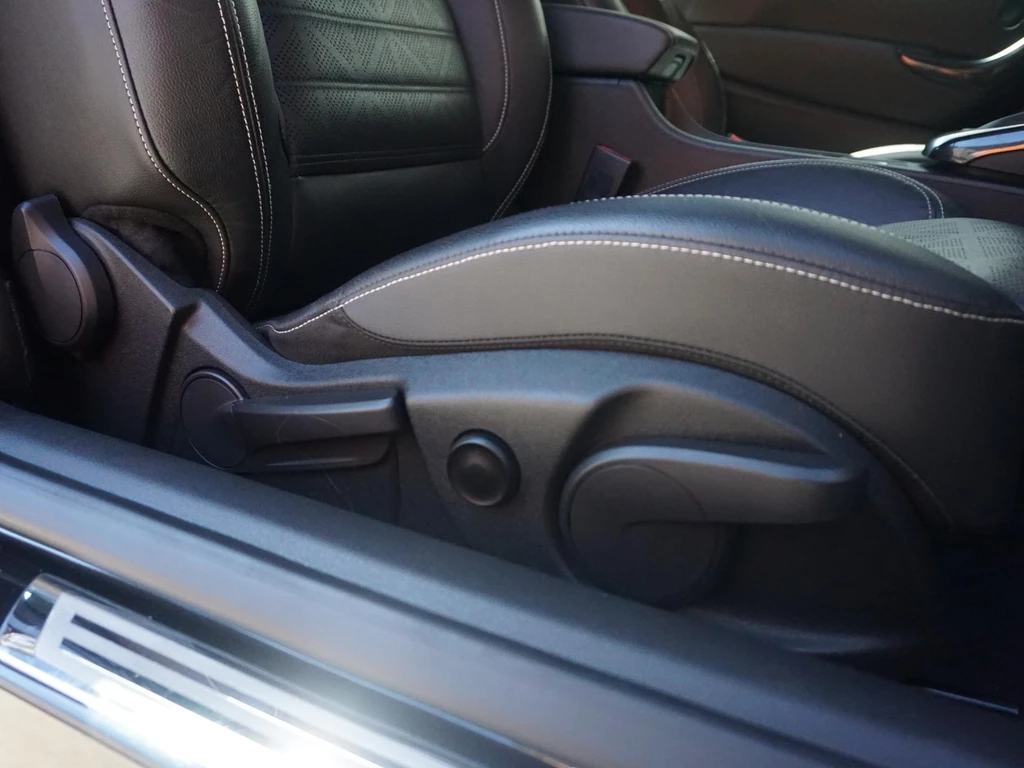Opel Cascada – foto 38