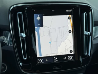 Volvo XC40 – thumbnail 22