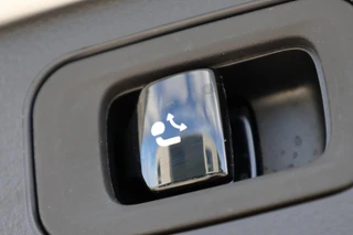 Mercedes-Benz C-Klasse – thumbnail 36