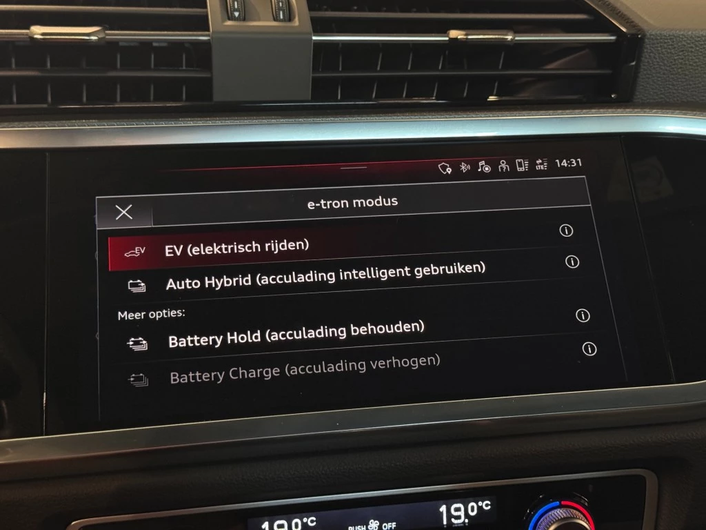 Audi Q3 – foto 40