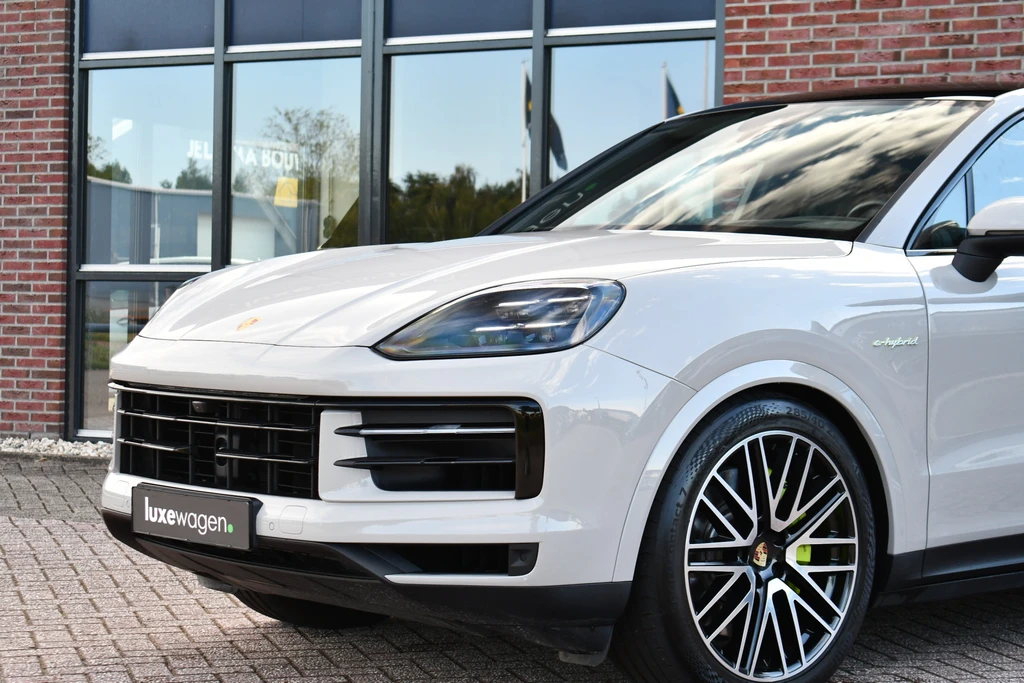 Porsche Cayenne – foto 2