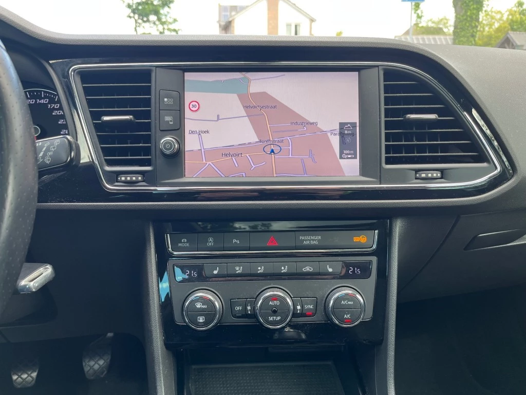 SEAT Leon – foto 10