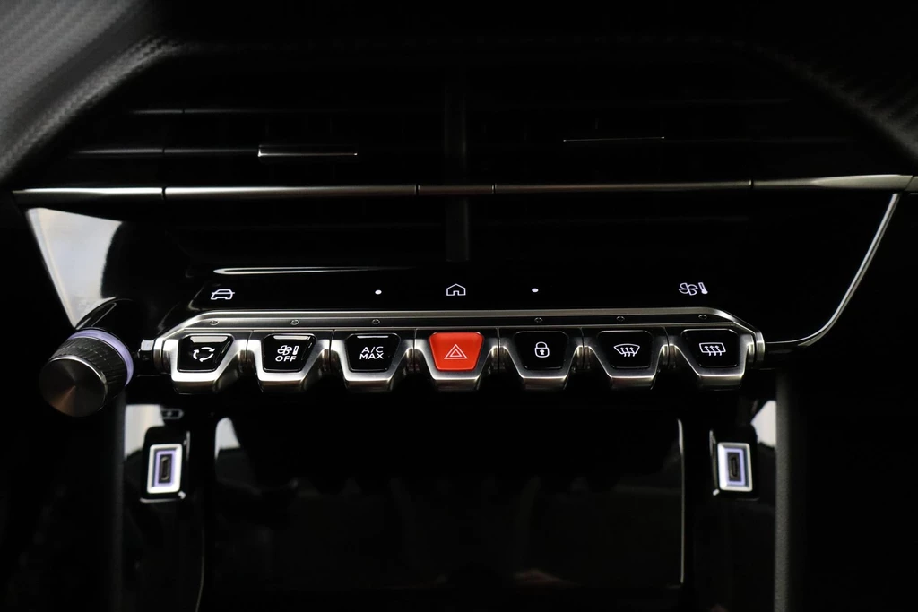 Peugeot 208 – foto 20