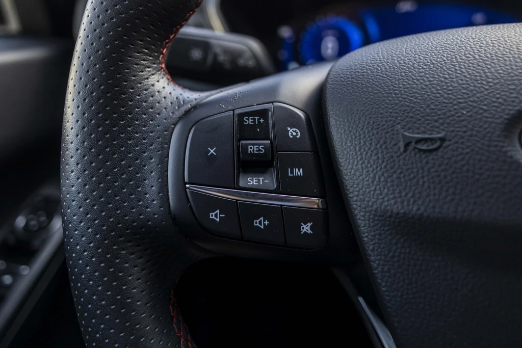 Ford Kuga – foto 31