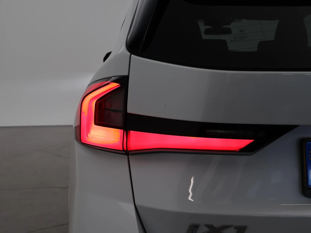 BMW iX1 – foto 19