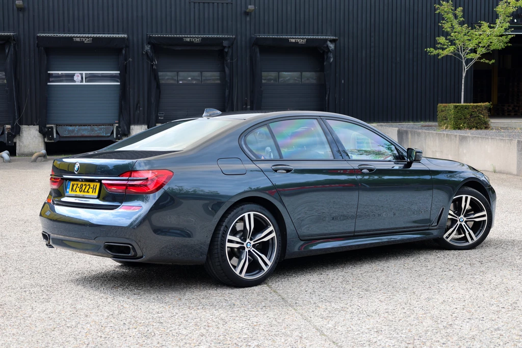 BMW 7 Serie – foto 13