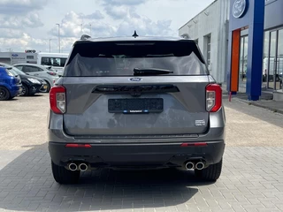 Ford Explorer – thumbnail 3