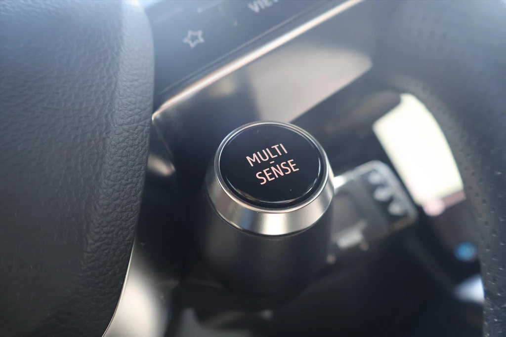 Renault Megane E-Tech – foto 13