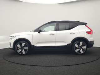 Volvo XC40 – thumbnail 3
