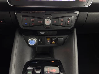 Nissan Leaf – thumbnail 17