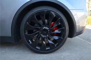 Tesla Model Y – thumbnail 33