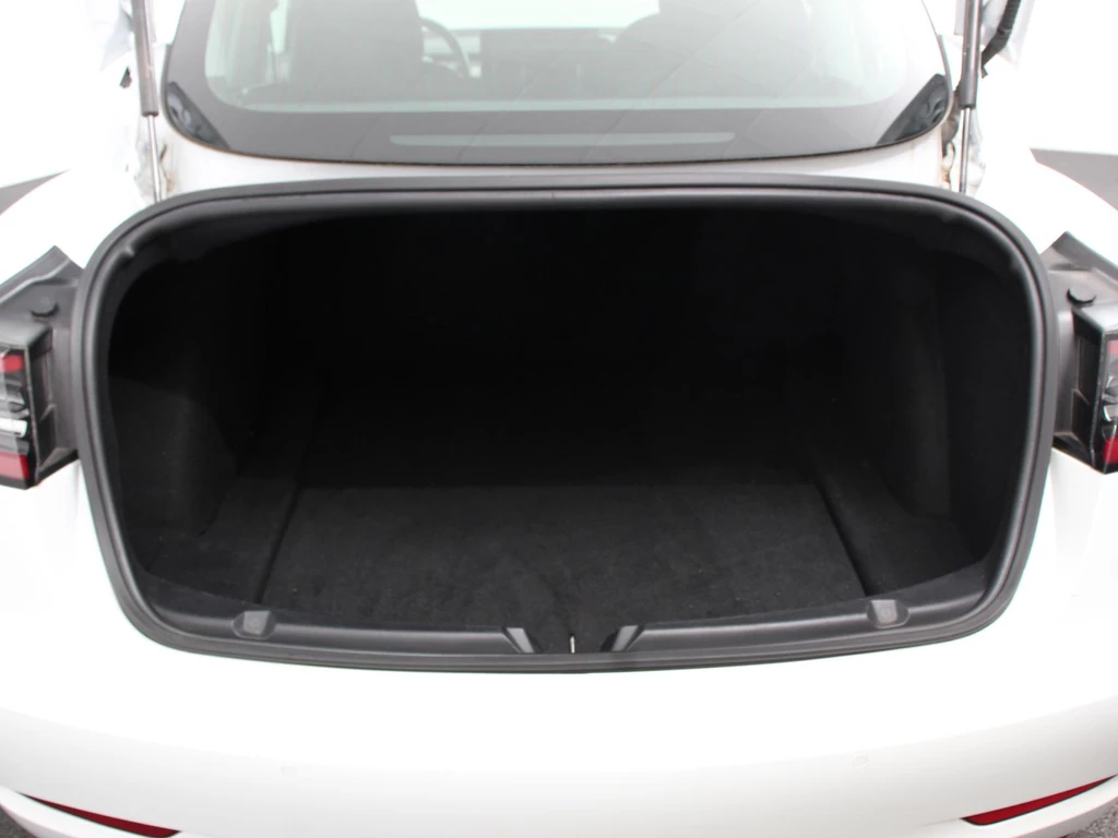 Tesla Model 3 – foto 36