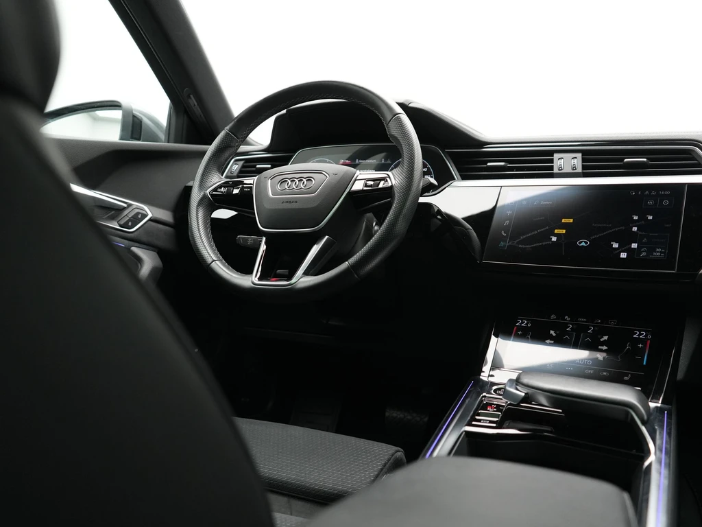Audi e-tron – foto 25