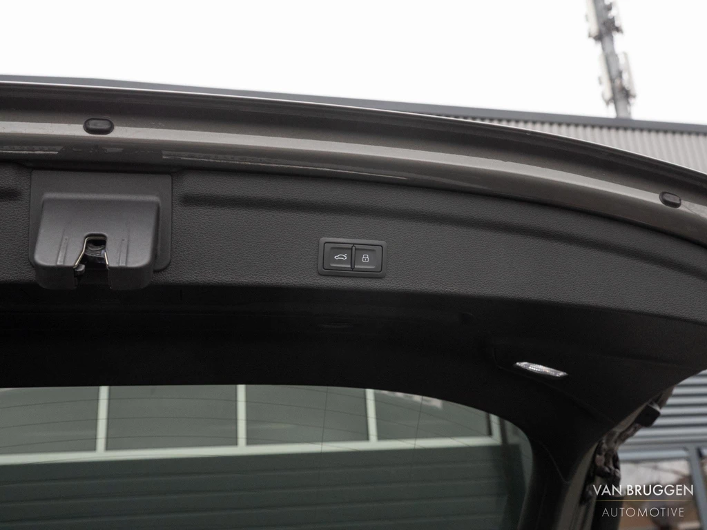 Audi Q3 – foto 18