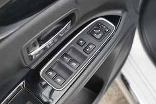 Mitsubishi Outlander – thumbnail 29