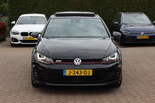 Volkswagen Golf – thumbnail 8