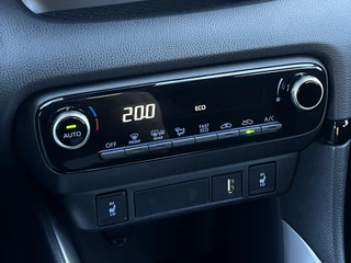 Toyota Yaris – thumbnail 23