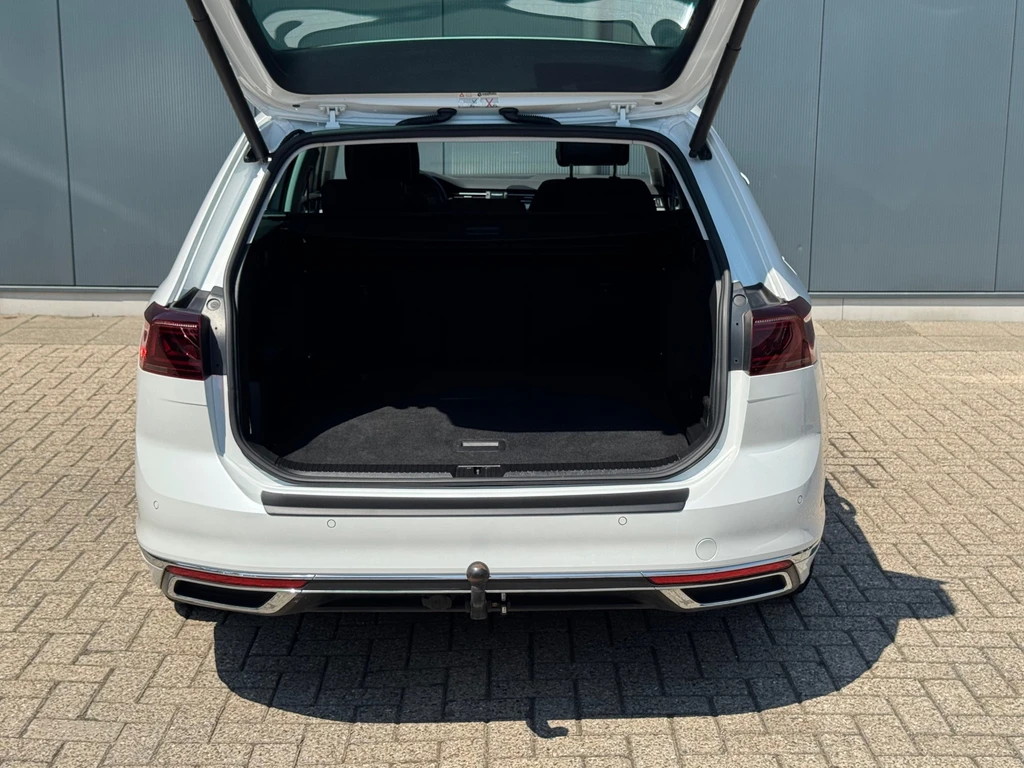 Volkswagen Passat – foto 24