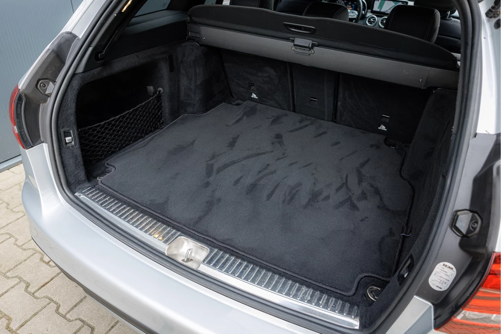 Mercedes-Benz C-Klasse – foto 28