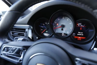 Porsche Macan – thumbnail 25